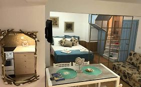 Seashell Apartment